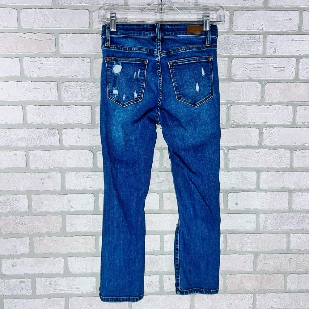 Judy Blue Distressed Cropped Ankle Skinny Jeans in Blue Size 3/26 - Picture 5 of 9